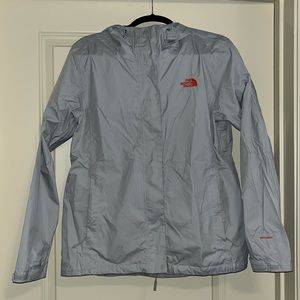 GUC The North Face Venture 2 Women’s Rain Jacket in Light Grey - Large